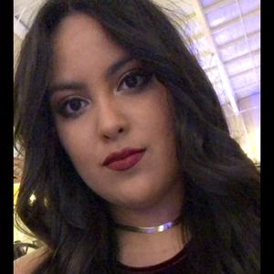 Meet your Posher, Aylin